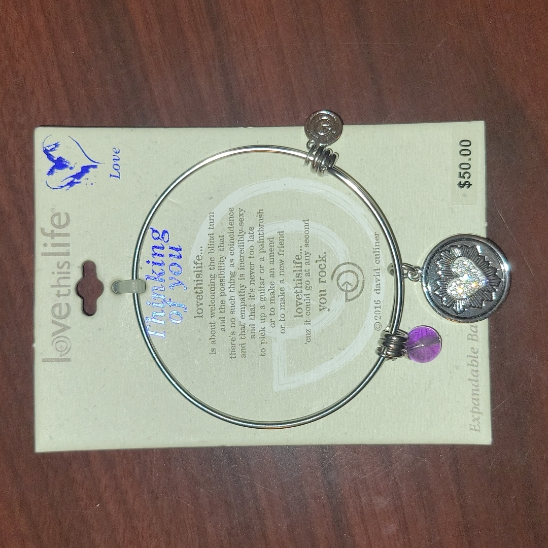 Love This Life Bracelet Brand New 7$
